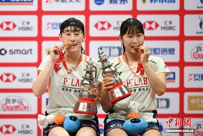 羽毛球世巡赛总决赛：韩国组合女双夺冠