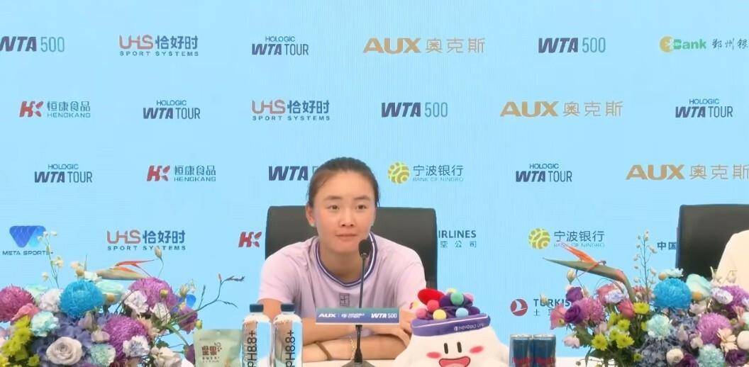 中国网球运动员综合技术不比国外网球运动员差，但是自信是所缺少的？