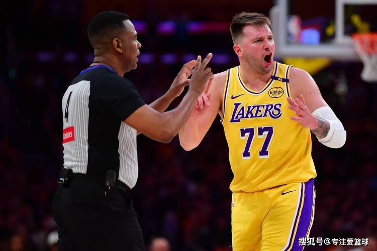 NBA正式调查东契奇事件！裁判委屈大哭，詹姆斯怒斥黑哨